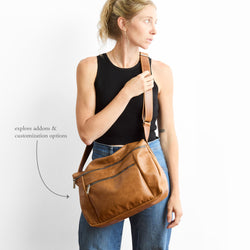 model / one size / dark | model wearing the winni in premium saddle