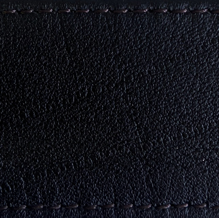 black | black strap swatch