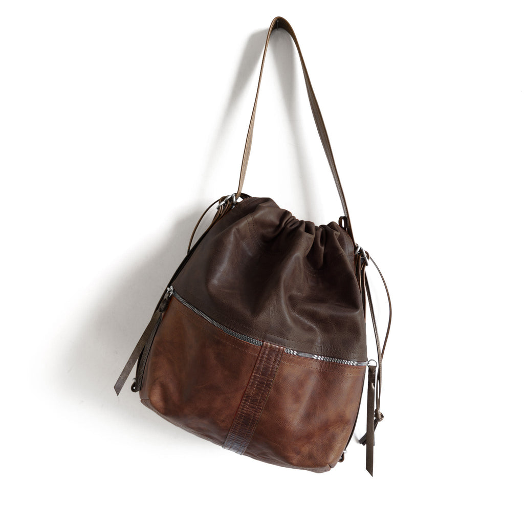 train double zip medium in distressed espresso with fuentes base