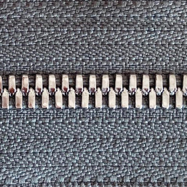grey | nickel | zipper swatch