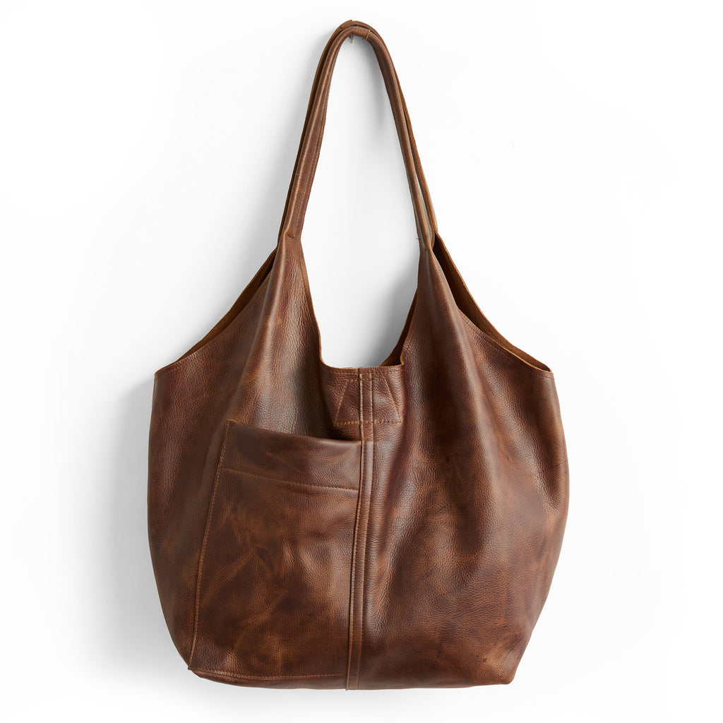 candid tote in fuentes