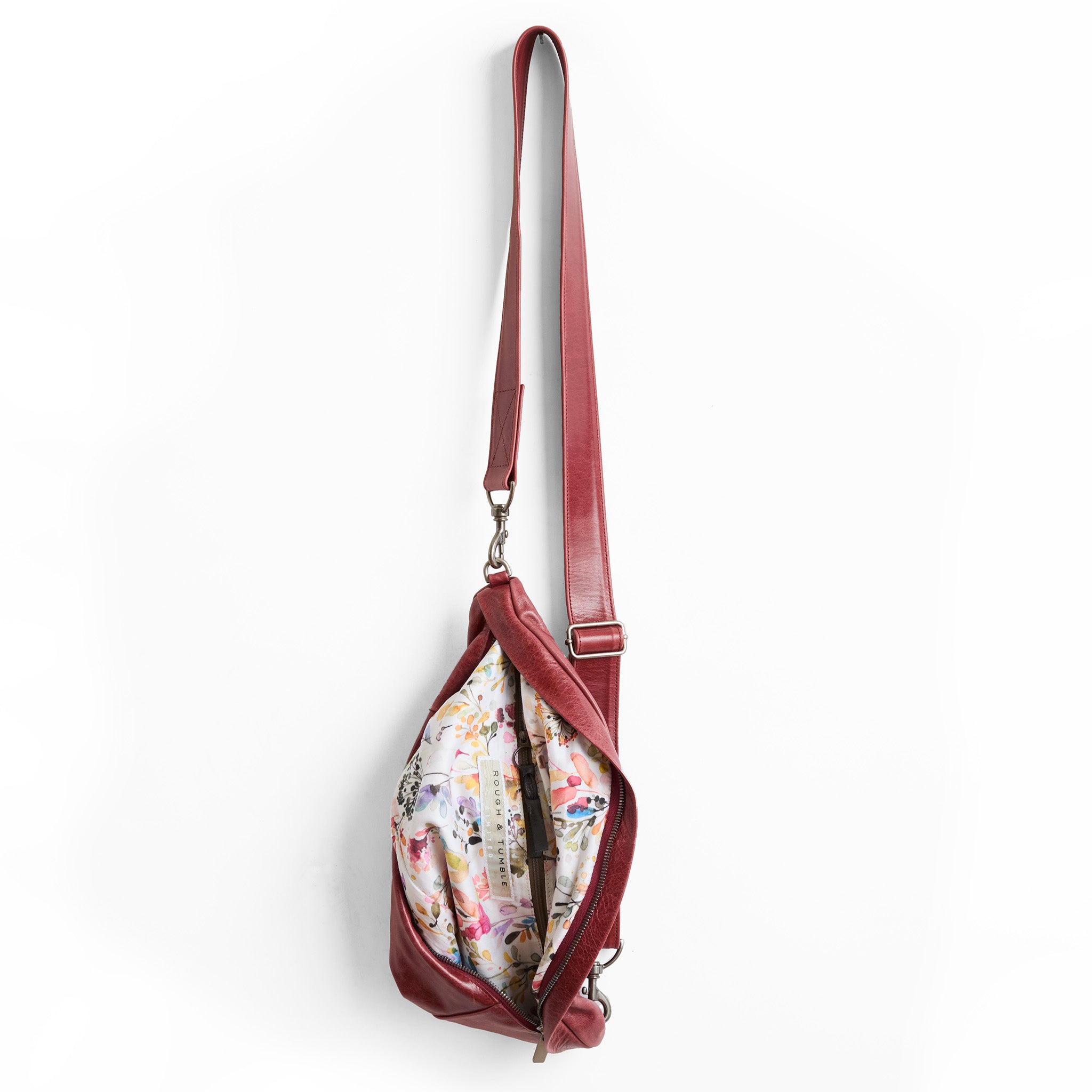 the lissa in nectar, showcasing interior windy grasses lining