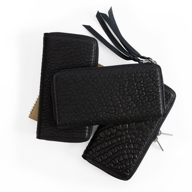 black pebble lamb | wallet in black pebble